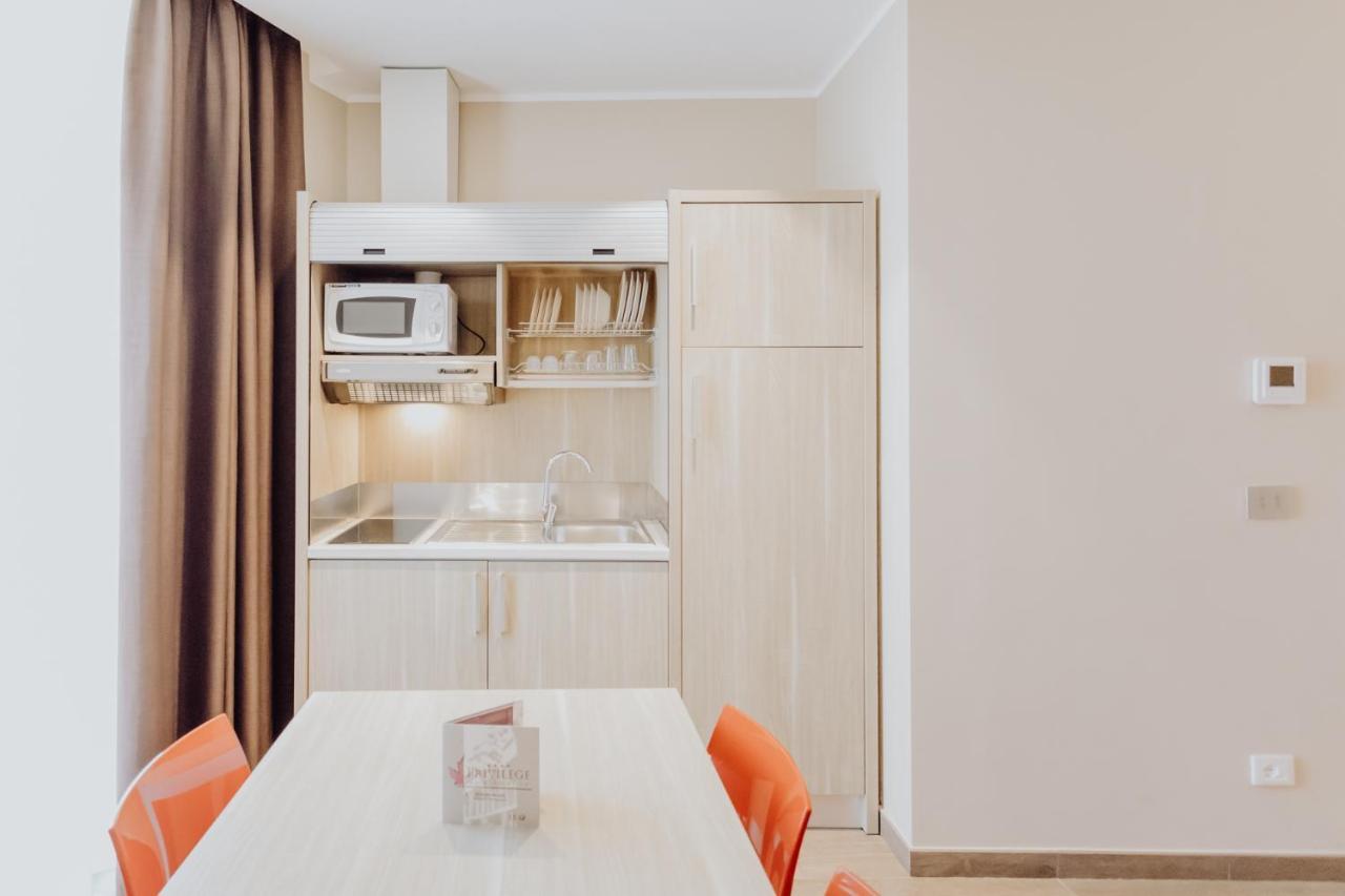 Privilege Apartments Vimercate Exteriör bild