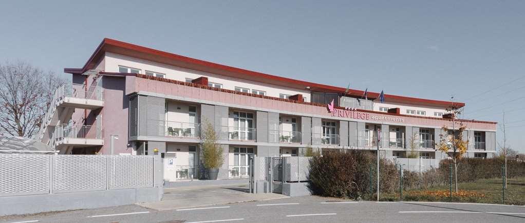 Privilege Apartments Vimercate Exteriör bild